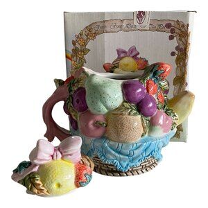Heritage Mint 1993 Collectible Fruit Basket Teapot